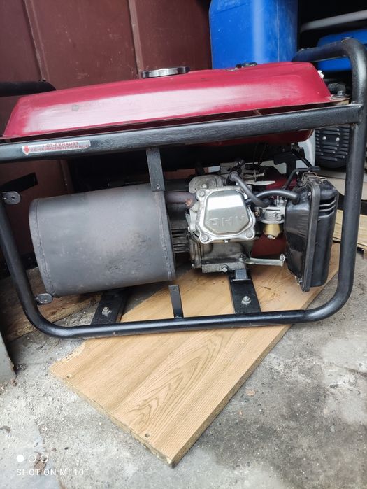 Генератор бензиновый elemax