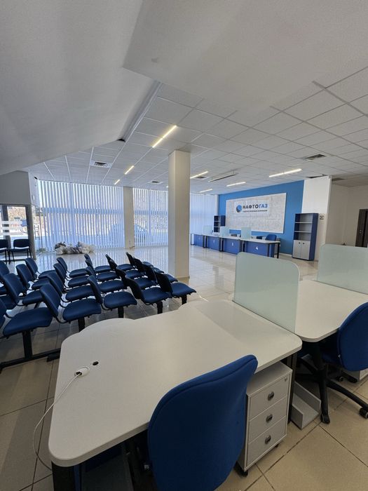 Оренда приміщення, 180 м.кв, меблі, ремонт, вільне планування, центр