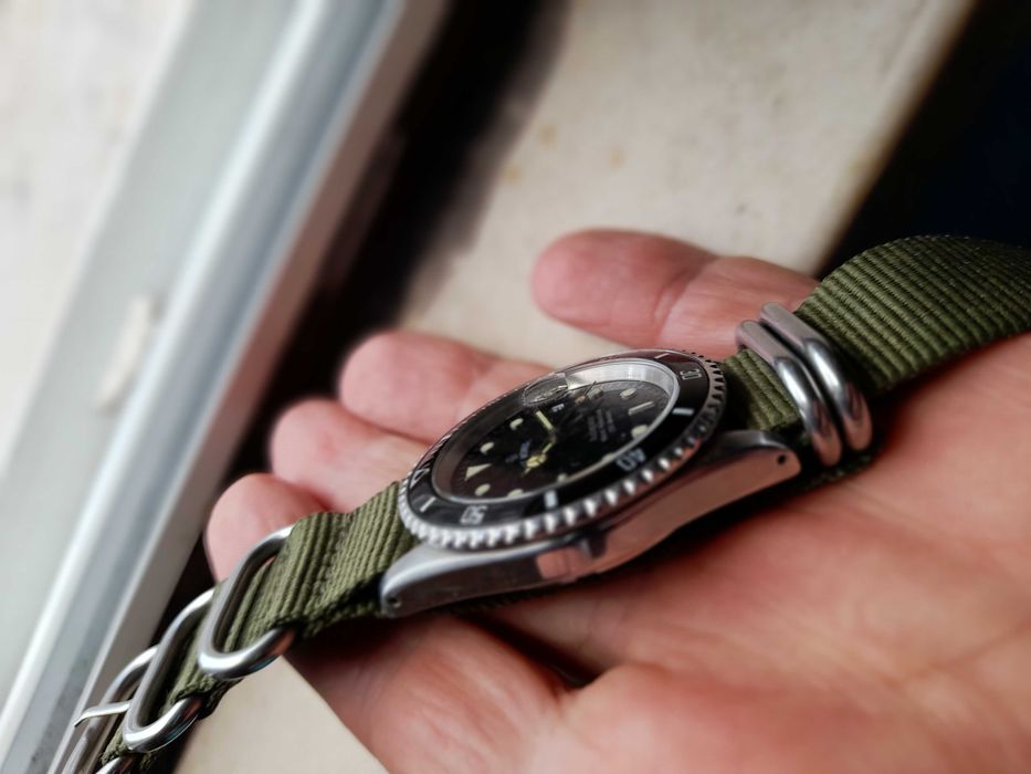 le  monde  swiss made automatic eta