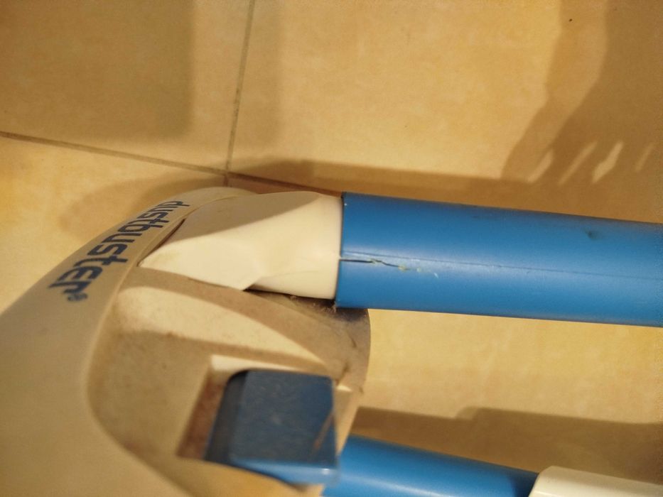 Аккумуляторный пылесос Cyclonic Black&Decker DV9610NF