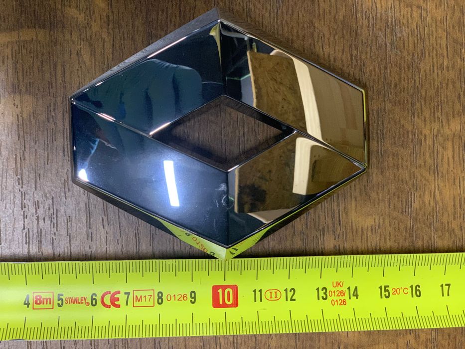 Значок renault zoe оригінал