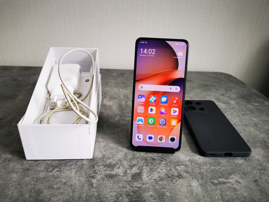 Xiaomi Redmi Note 13  8(up to 12)/256 gb Midnight Black