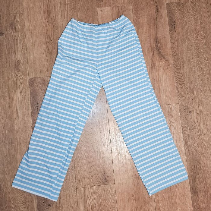 Піжама бавовняна,розмір 46-48.Гарна якість.