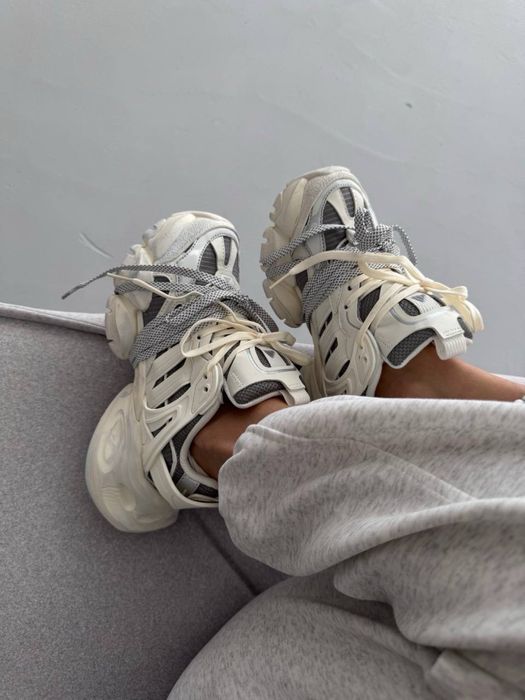 Новинка‼️ Жіночі кросівки ADIDAS XLG RUNNER DIRTY WHITE SILVER адідас