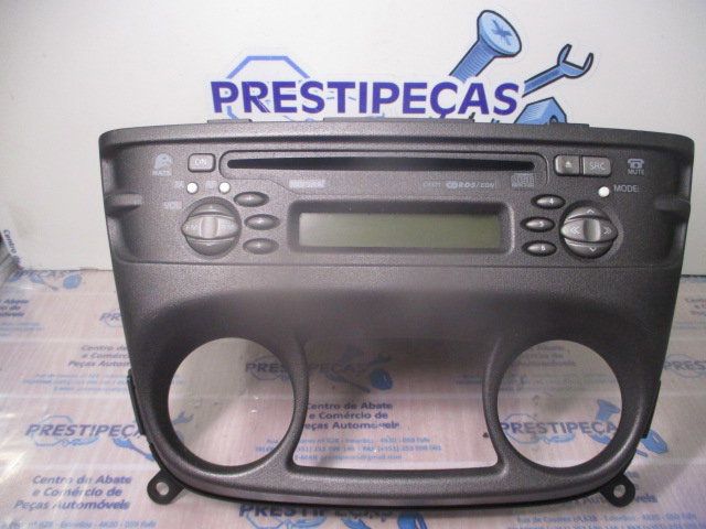Rádio / auto-rádio NISSAN Almera II Sedan (N16)