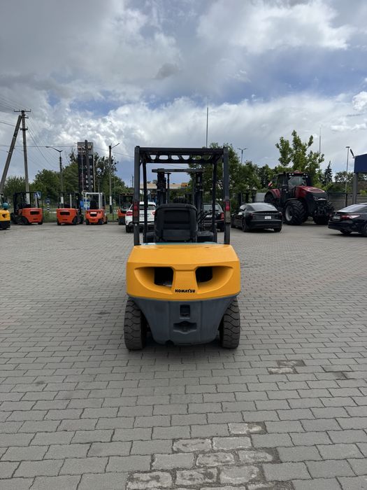 Komatsu FD25T-16 Навантажувач Захват Кіповий