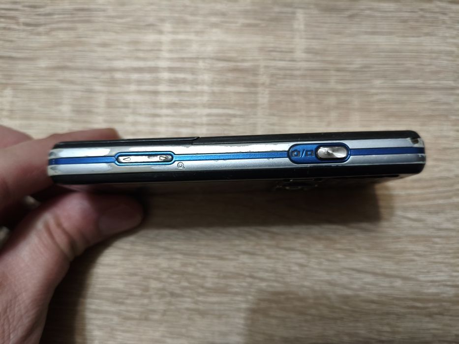 Sony Ericsson C510 stan bdb + ładowarka
