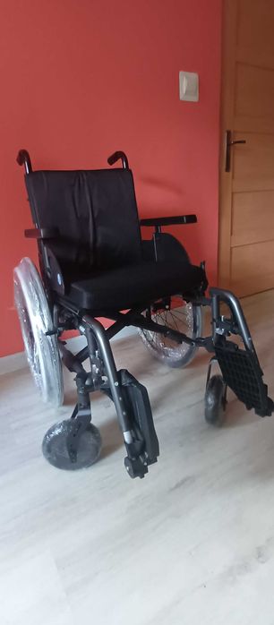 Wózek inwalidzki Vermeiren V500 light