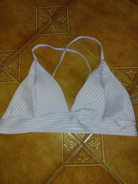 Parte de cima de bikini tamanho m