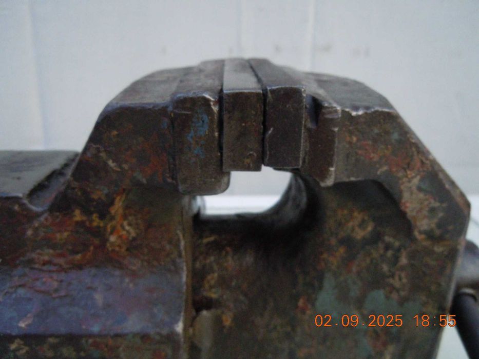 Imadło stołowe ślusarskie 125 mm rozwarcie 135 mm polskie Bison