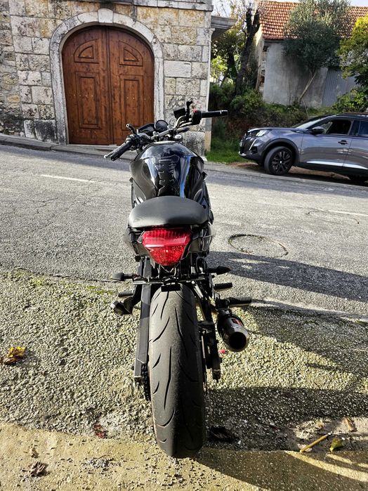 XJ6 black Com alterações
