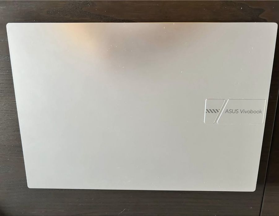 Portátil ASUS Vivobook (Intel core i7 - 16GB RAM - 512 SSD - Intel Iris Xe Graphics)