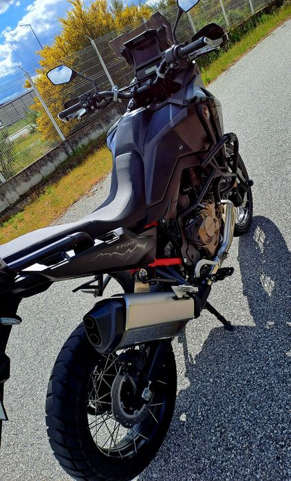 Honda Africa Twin CRF 1100L Black Mate