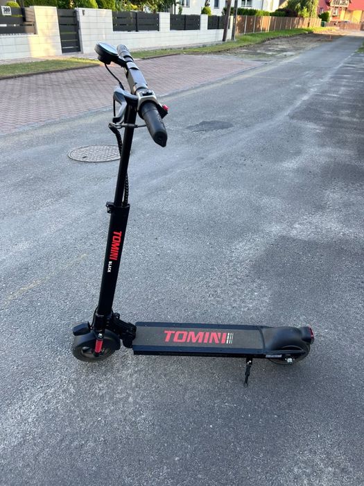 Hulajnoga Tomini Black H05