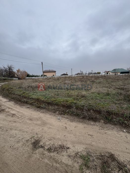 Продам земельну ділянку