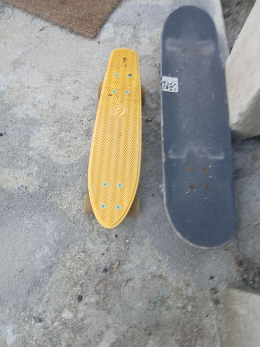 Este skate está usado mas em belas condições.