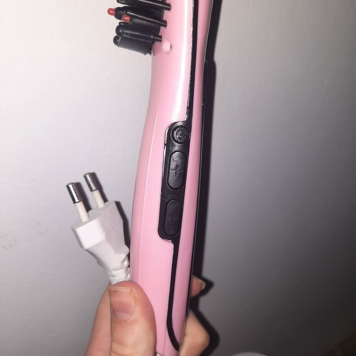 плойка-вирівнювач для волосся