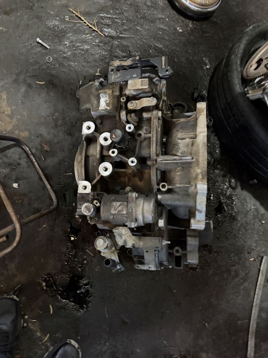 Коробка передач автоматична Ford Edge 2019 FWD