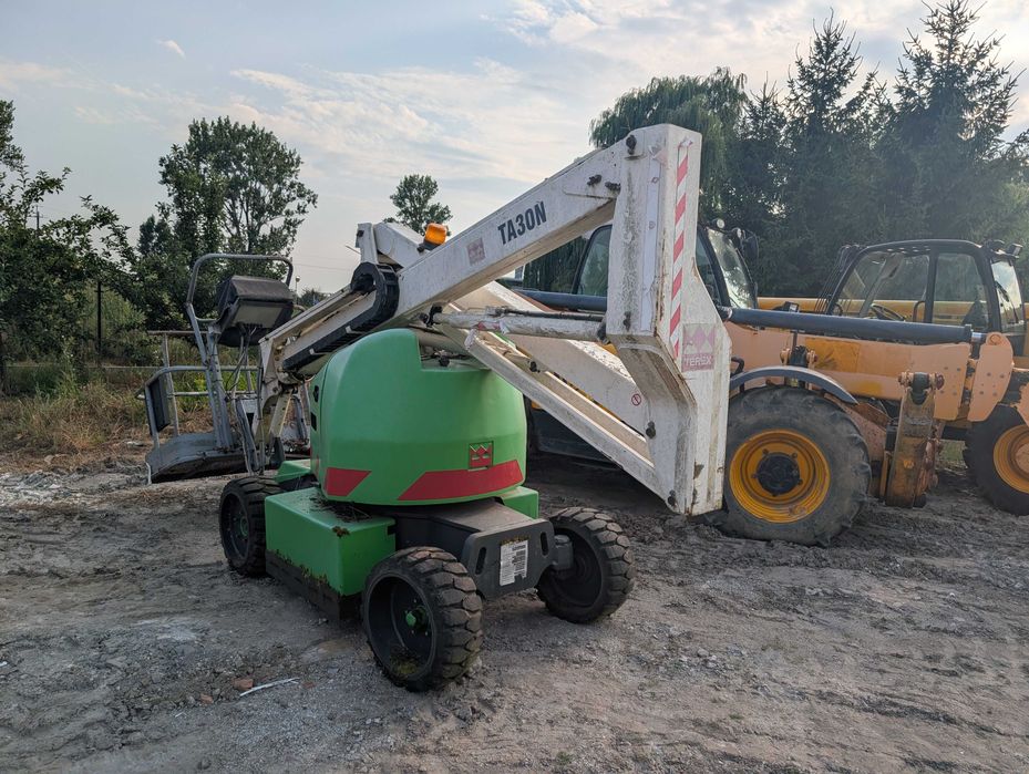 Podnośnik Terex Ta 30N nie JCB Liftlux