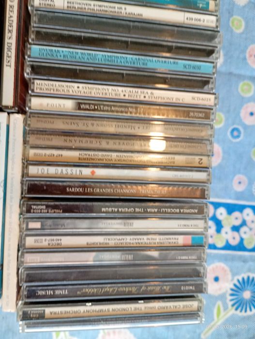 lote de 50 CD de musica originais ATENÇÃO LER O ANUNCIO