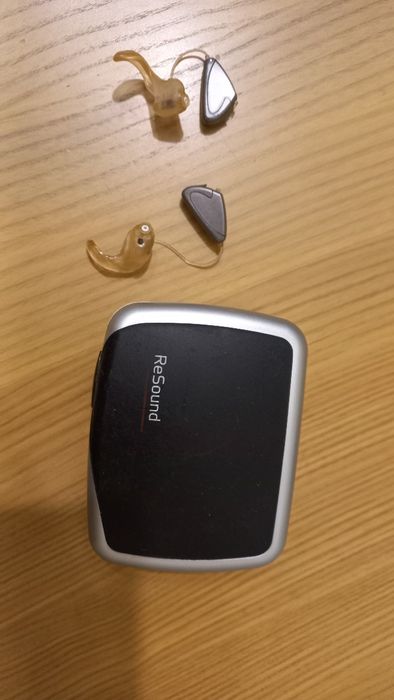 Слухові апарати ReSound moxi 2, Siemens Lotus 23m