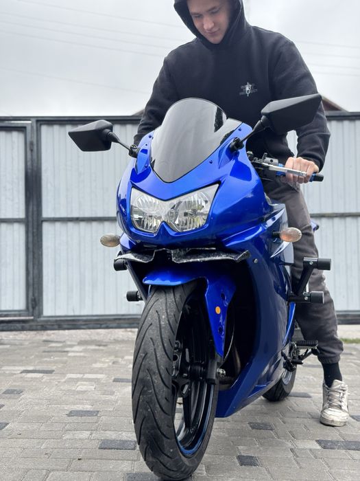 Kawasaki ninja 250 r 2010рік