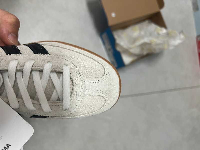 Buty damskie Trampki adidas Handball Spezial R.40