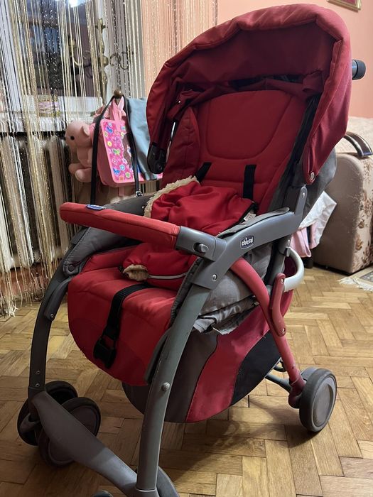 Продам Chicco прогулку