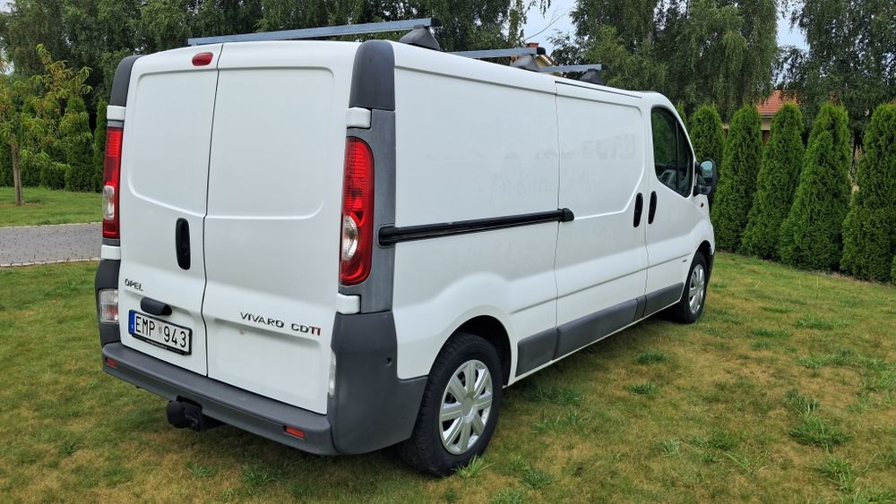 Sprzedam samochód dostawczy Opel vivaro Long 2,0 cdti