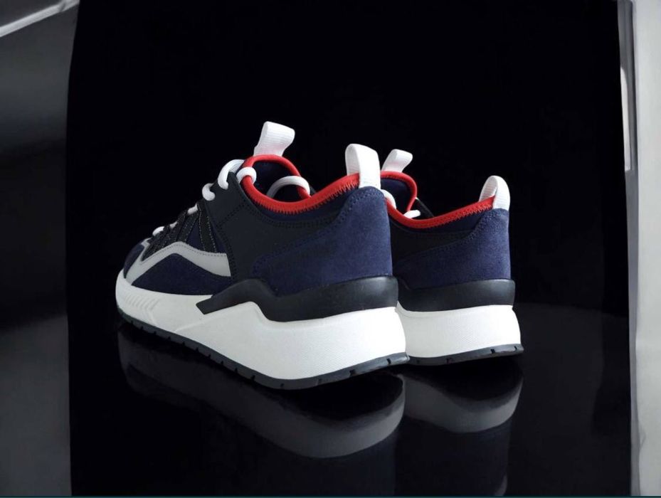 Кроссовки ICEBERG