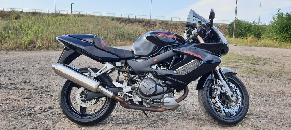 Honda VTR 1000F1 Firestone polift.
