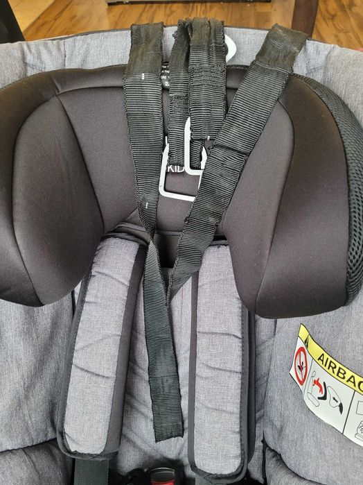 Fotelik samochodowy Axkid MINIKID 2.0