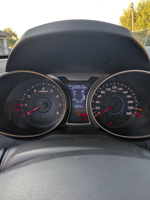 Hyundai Veloster 1.6 GDI 140KM 2011 SERWIS Klima Navi LED