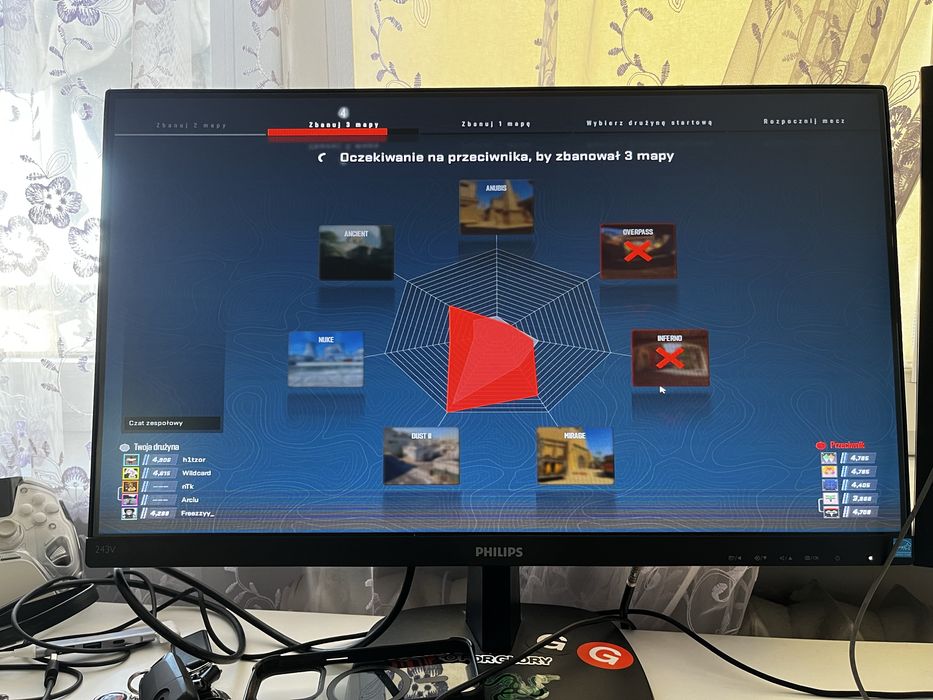 Monitor philips 24 cali