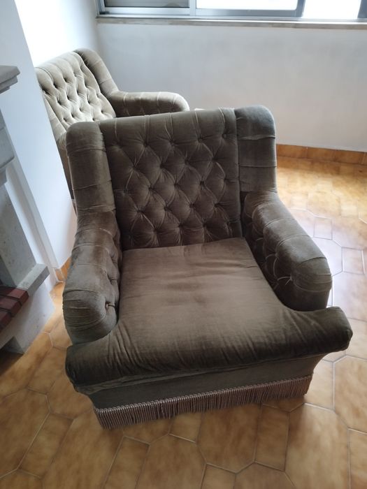 Sofá cama + 2 cadeirões