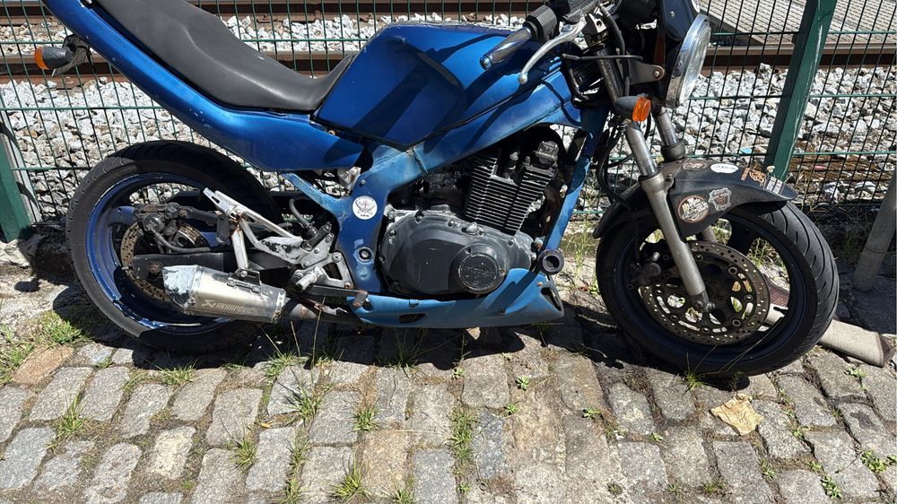 Mota suzuki  gs 500