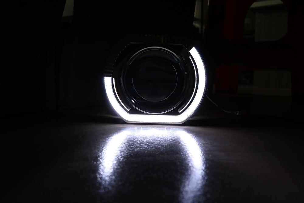 Polerowanie lamp , naprawiam reflektory , regeneracja , metalizacja