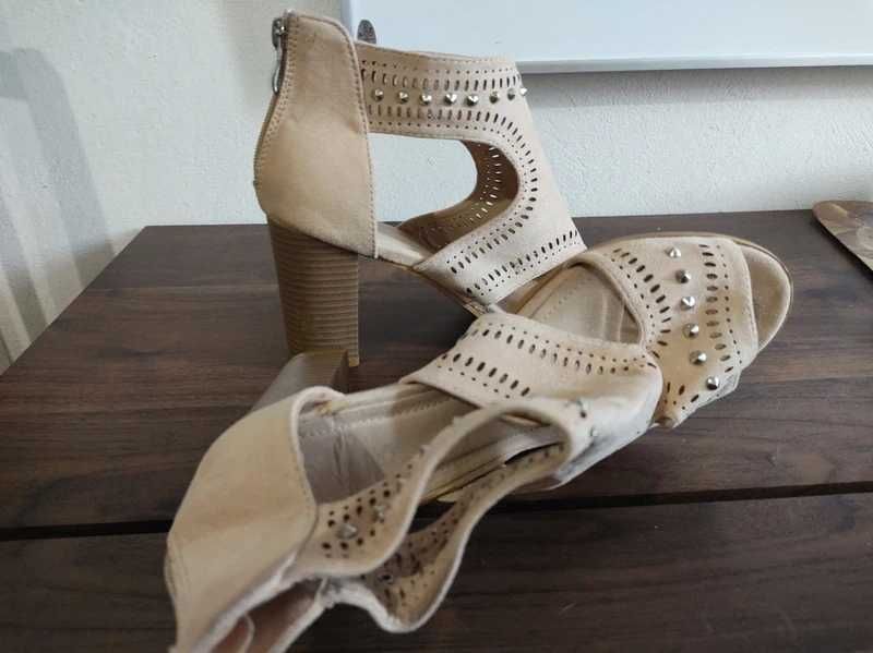 Buty sandały rozmiar 40 lato bez cena 18 zł