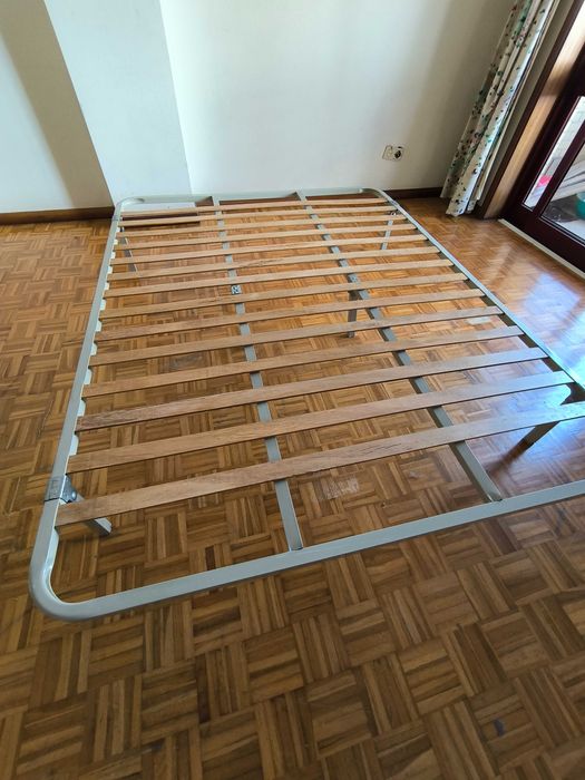 Estrado cama de casal
