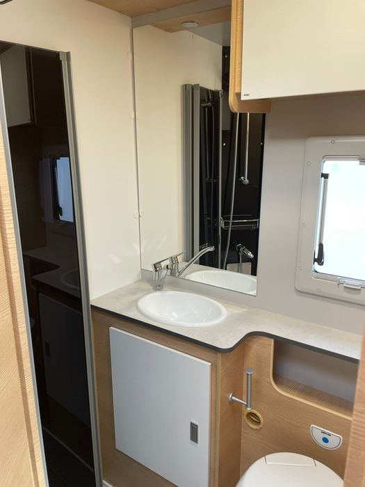 Autocaravana Giottiline Siena 385 - aluguer - 5 dormidas - 2026 - full extras