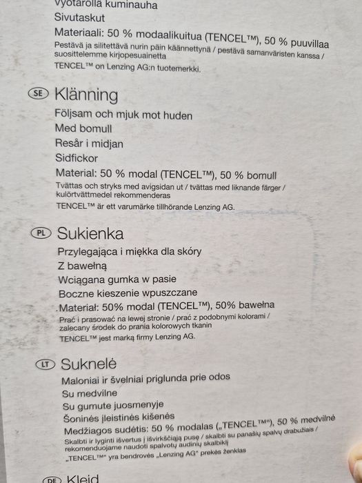 Sukienka damska czarna Esmara