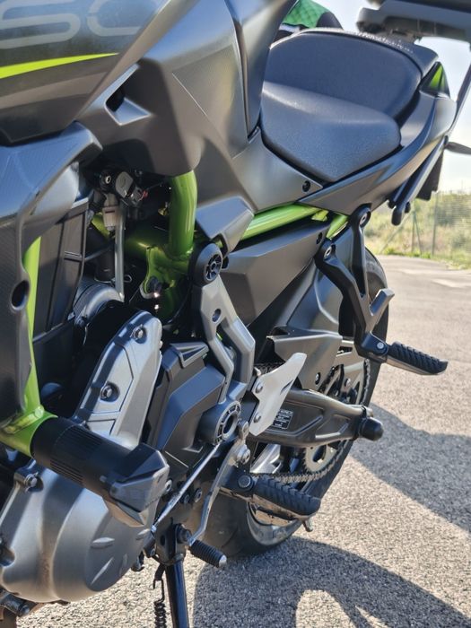 Kawasaki Z650–Full Extras  (SC Project)