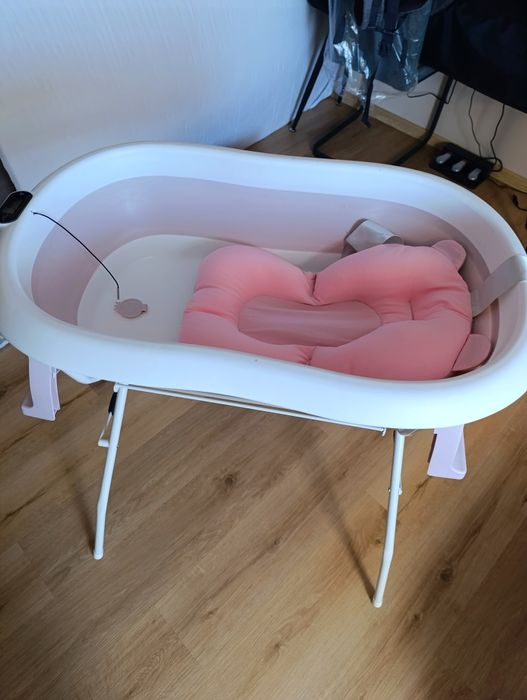 Składana wanienka Bath&Care z poduszką i stelażem To-Ma Różowa