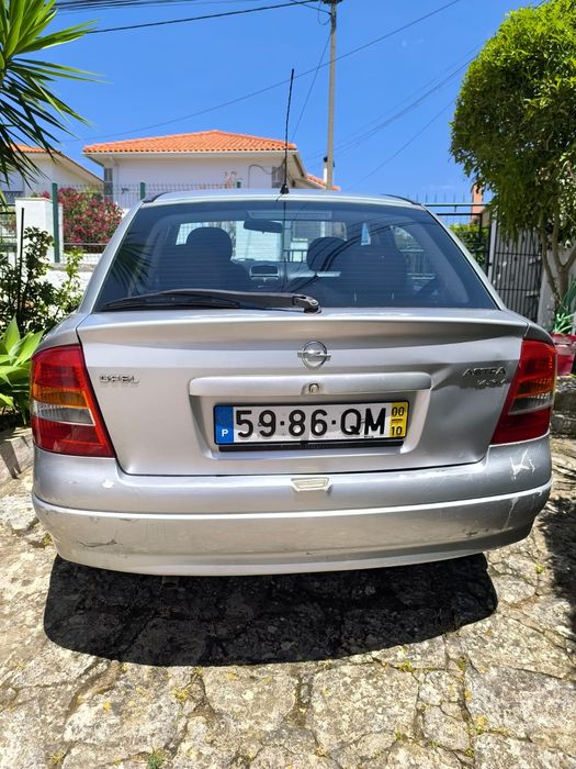 Opel Astra 2000 1.4 Gasolina 163.000 originais, 2º dono Pneu suplente nunca foi usado!