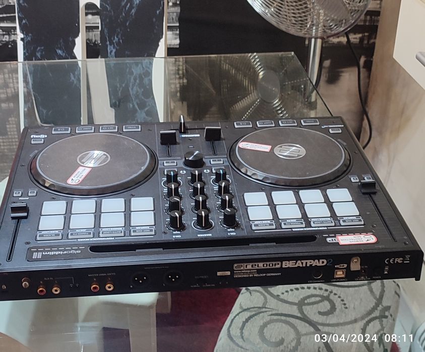 Controladora do DJ423864246416844802