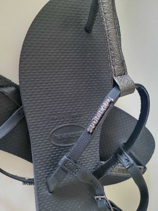 Havaianas Novas 35
