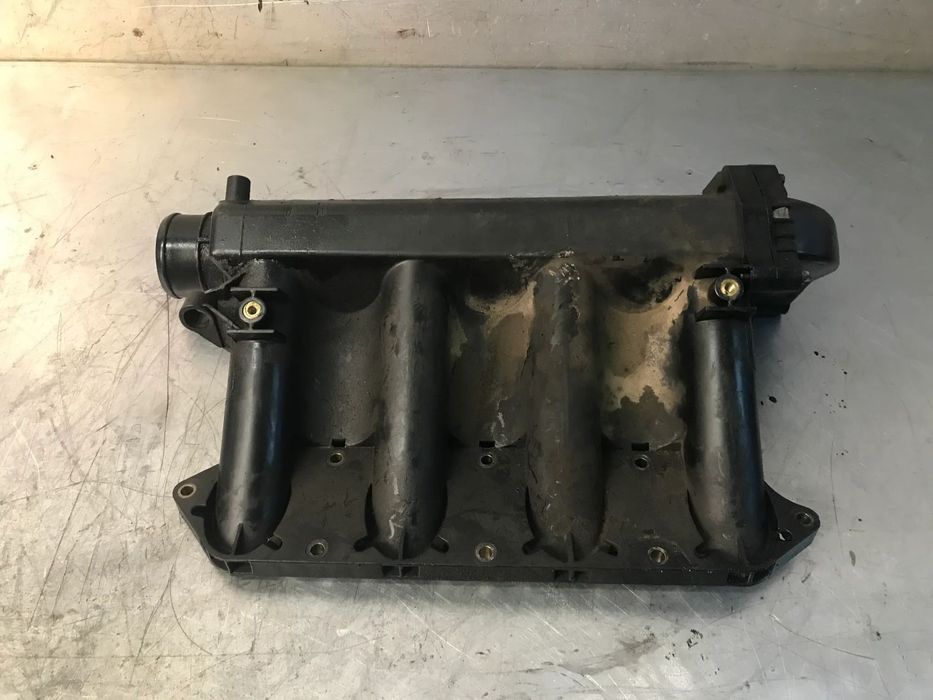COLECTOR / COLETOR DE ADMISSÃO MERCEDES VITO W638 2.2CDI A6110902537