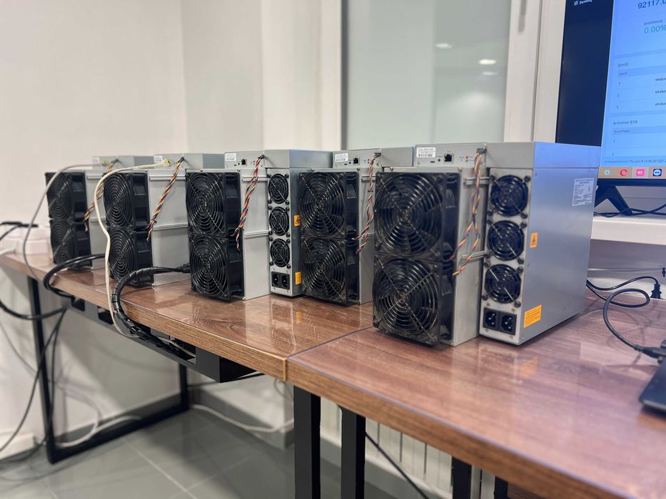 НАЯВНІСТЬ! Asic Antminer S19j Pro 104 Th, Amlogic, Асік + Гарантія