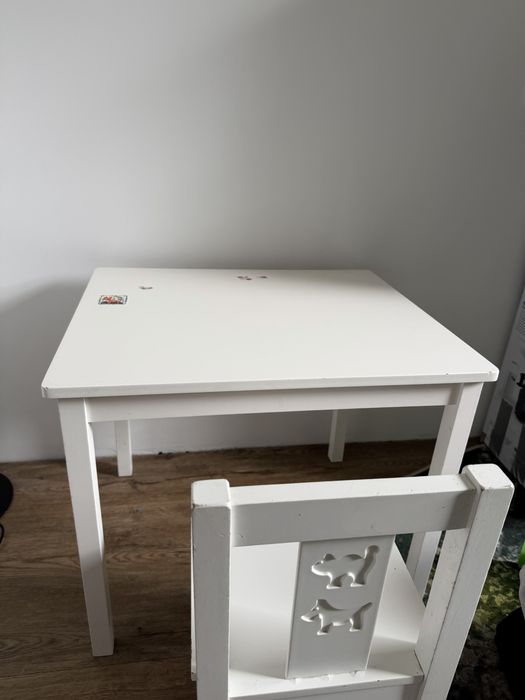 Stolik dziciecy Ikea