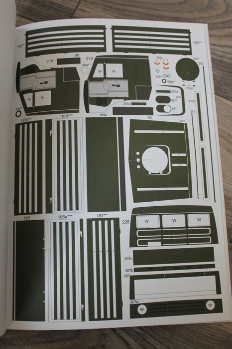 Model kartonowy Ciężarówki Kamaz 4350 z wyd. Answer